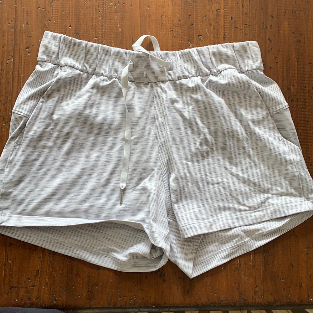 Lulu lemon shorts